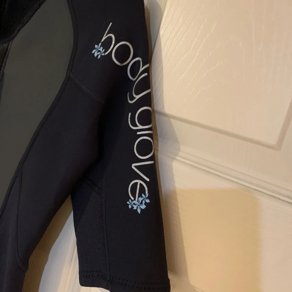 Body Glove Women’s Black/Gray Wet Suit sz 9/10